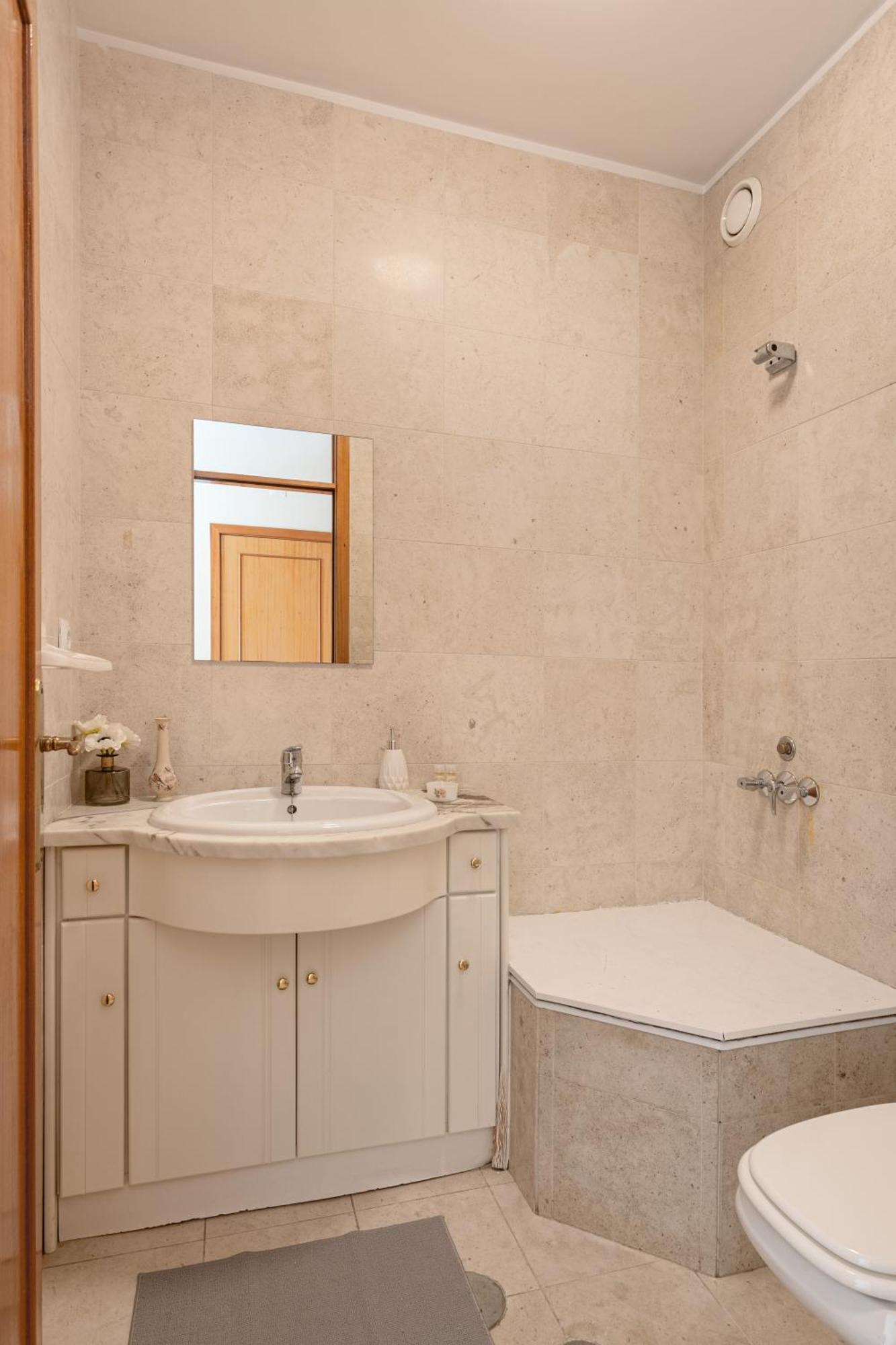 Joivy Stylish City Centre Flat With Parking Maya Exterior foto
