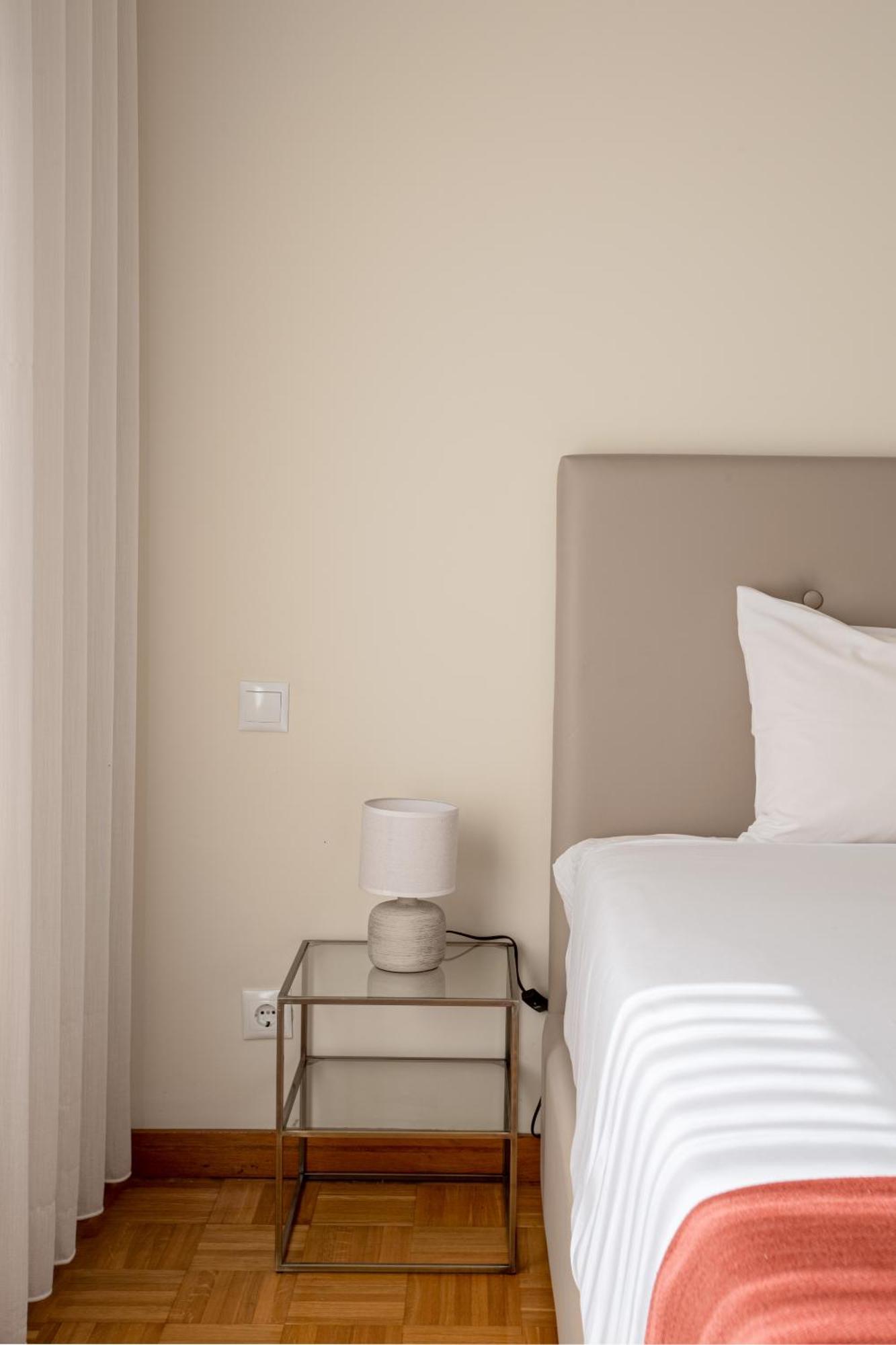 Joivy Stylish City Centre Flat With Parking Maya Exterior foto