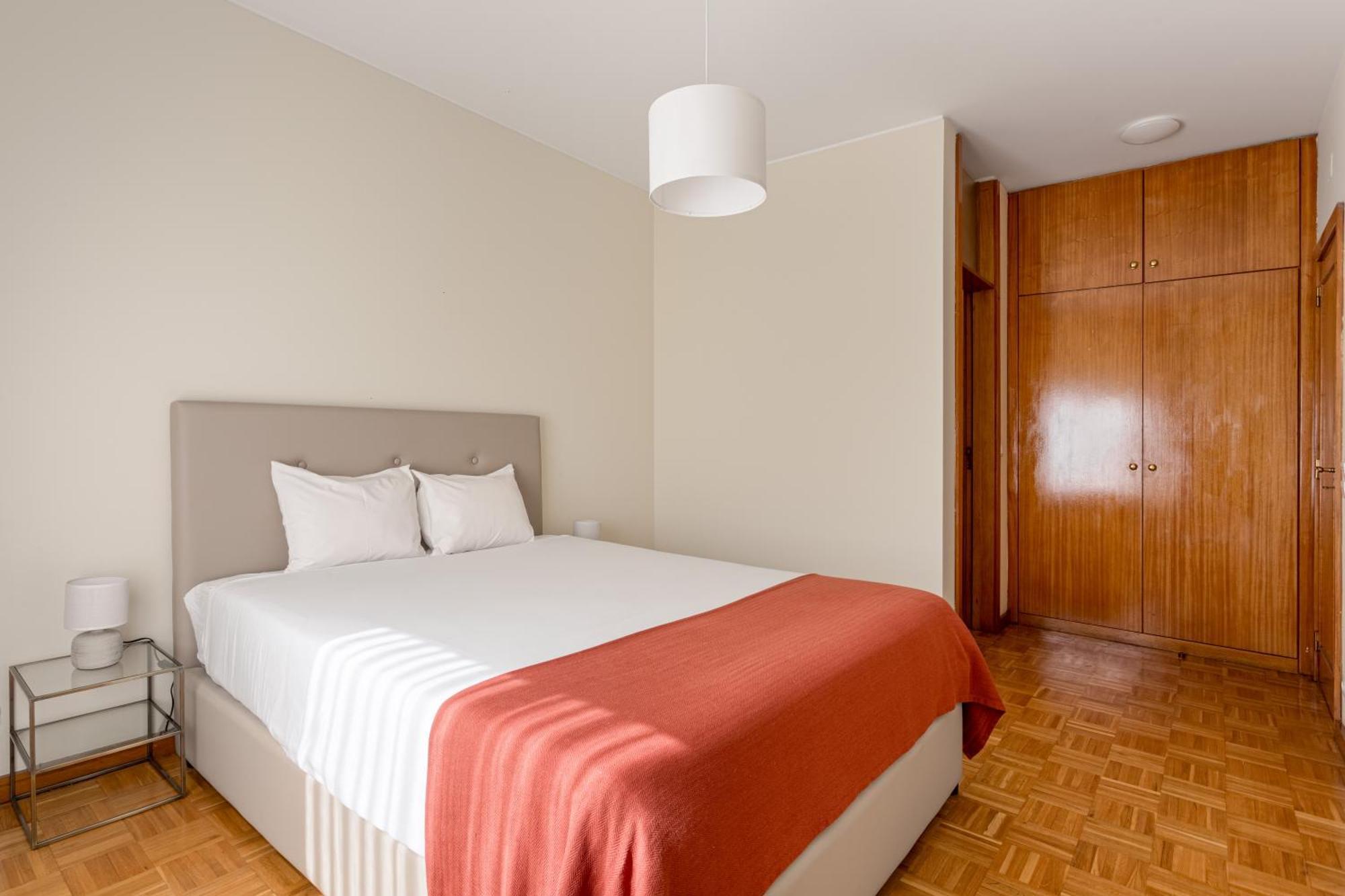 Joivy Stylish City Centre Flat With Parking Maya Exterior foto